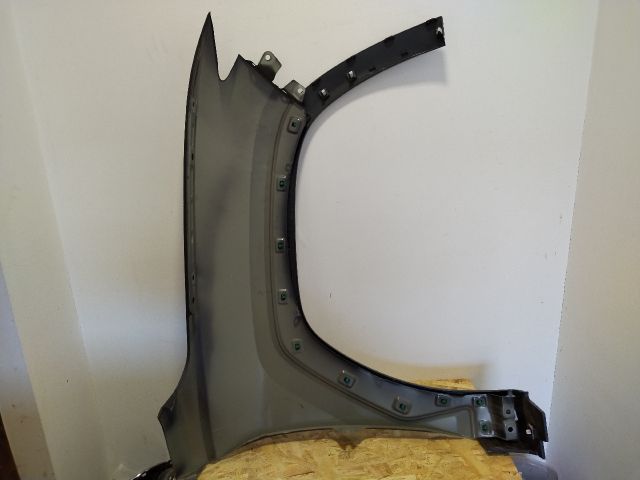 bontott HYUNDAI TUCSON Bal első Sárvédő