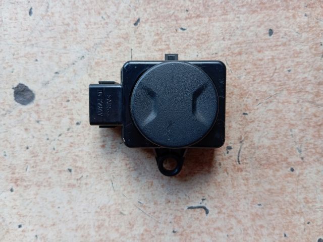 bontott HYUNDAI TUCSON Bal első Ülésállító Kapcsoló