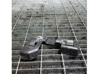 bontott HYUNDAI TUCSON Bal Fényszóró Tartó