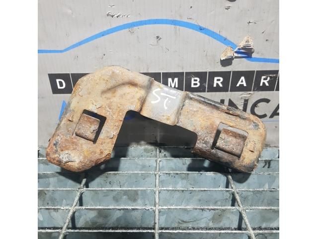 bontott HYUNDAI TUCSON Bal Fényszóró Tartó