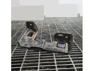 bontott HYUNDAI TUCSON Bal Fényszóró Tartó