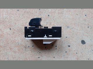 bontott HYUNDAI TUCSON Bal hátsó Ablakemelő Kapcsoló