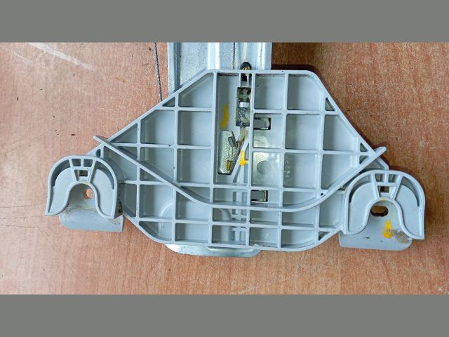 bontott HYUNDAI TUCSON Bal hátsó Ablakemelő Szerkezet (Elektromos)