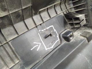 bontott HYUNDAI TUCSON Bal hátsó Ajtó Díszléc