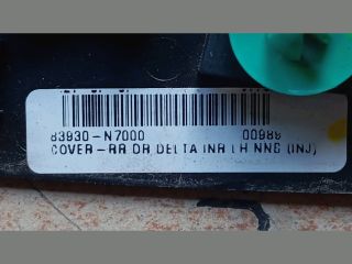 bontott HYUNDAI TUCSON Bal hátsó Ajtó Díszléc