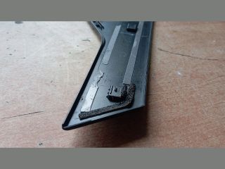 bontott HYUNDAI TUCSON Bal hátsó Ajtó Díszléc