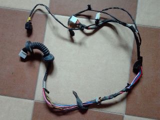 bontott HYUNDAI TUCSON Bal hátsó Ajtó Kábelköteg