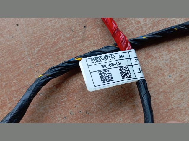 bontott HYUNDAI TUCSON Bal hátsó Ajtó Kábelköteg