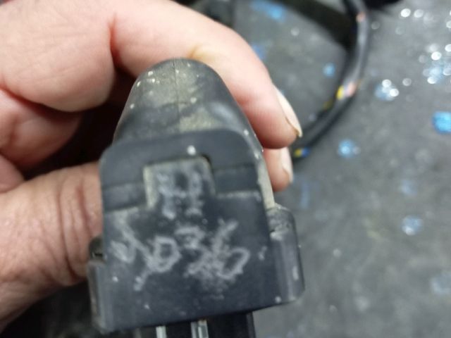 bontott HYUNDAI TUCSON Bal hátsó Ajtó Kábelköteg