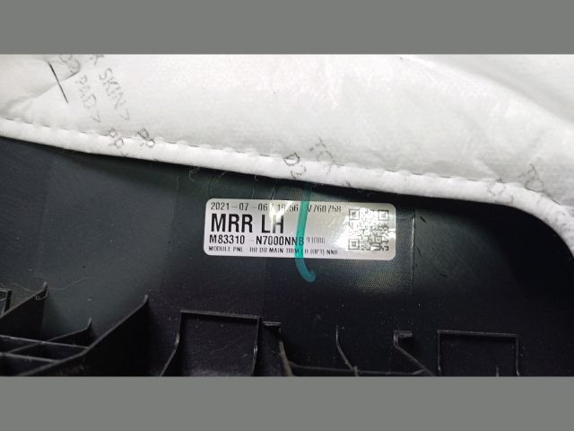 bontott HYUNDAI TUCSON Bal hátsó Ajtó Kárpit