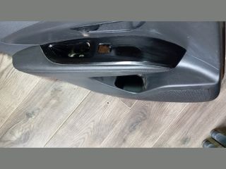 bontott HYUNDAI TUCSON Bal hátsó Ajtó Kárpit