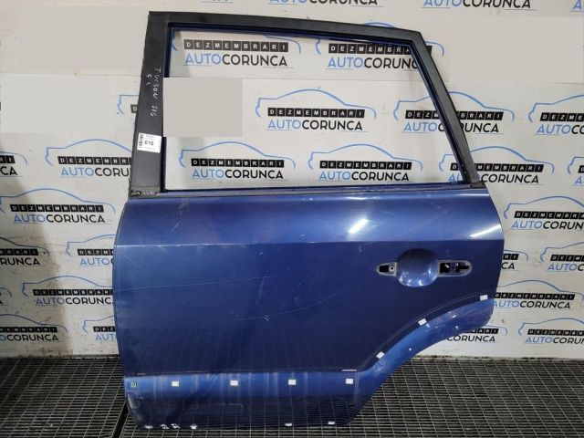 bontott HYUNDAI TUCSON Bal hátsó Ajtó (Üres lemez)