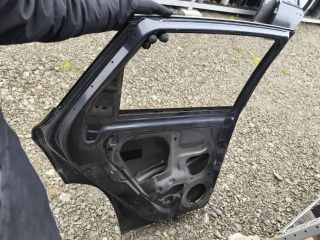 bontott HYUNDAI TUCSON Bal hátsó Ajtó (Üres lemez)