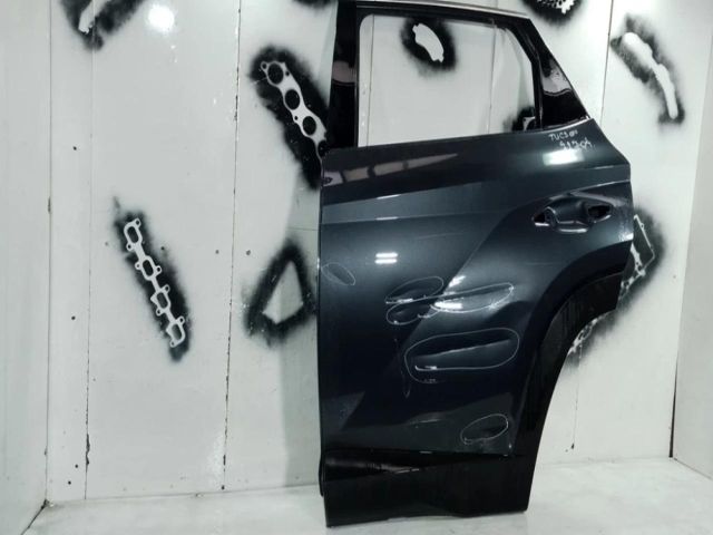 bontott HYUNDAI TUCSON Bal hátsó Ajtó (Üres lemez)