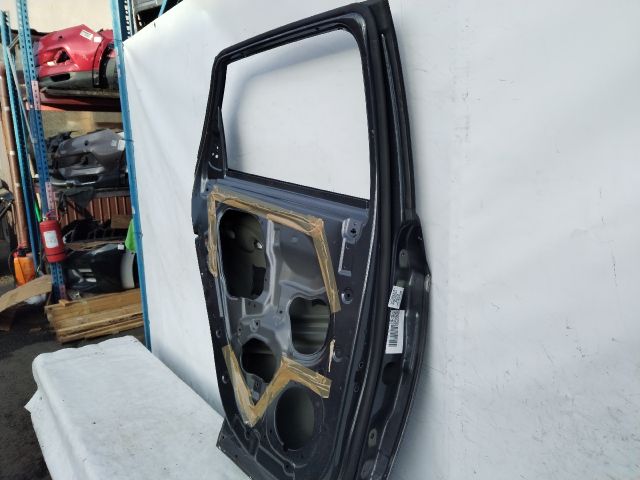 bontott HYUNDAI TUCSON Bal hátsó Ajtó (Üres lemez)