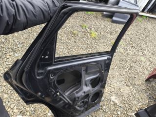 bontott HYUNDAI TUCSON Bal hátsó Ajtó (Üres lemez)