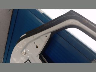 bontott HYUNDAI TUCSON Bal hátsó Ajtó (Üres lemez)