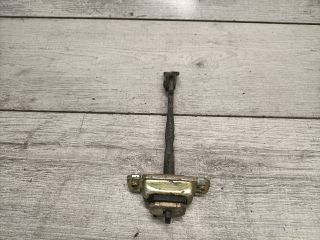 bontott HYUNDAI TUCSON Bal hátsó Ajtóhatároló