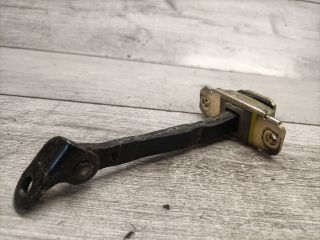 bontott HYUNDAI TUCSON Bal hátsó Ajtóhatároló