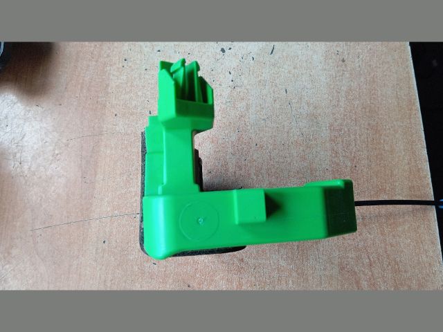 bontott HYUNDAI TUCSON Bal hátsó Ajtózár