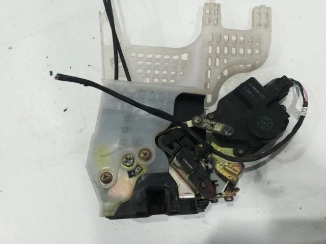 bontott HYUNDAI TUCSON Bal hátsó Ajtózár