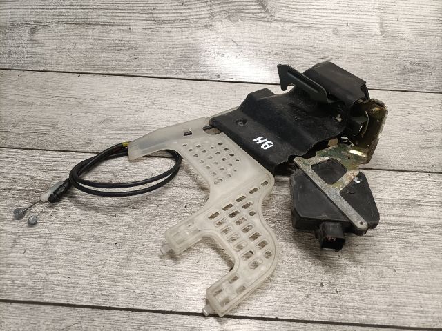 bontott HYUNDAI TUCSON Bal hátsó Ajtózár