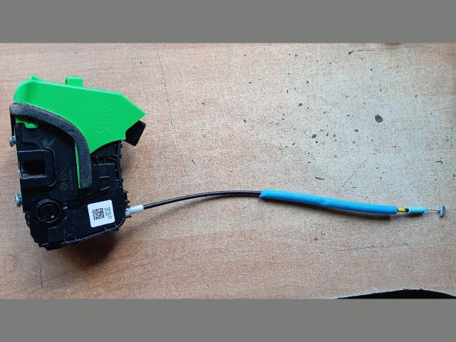 bontott HYUNDAI TUCSON Bal hátsó Ajtózár