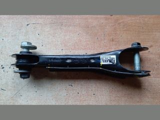 bontott HYUNDAI TUCSON Bal hátsó Alsó Hátsó Lengőkar