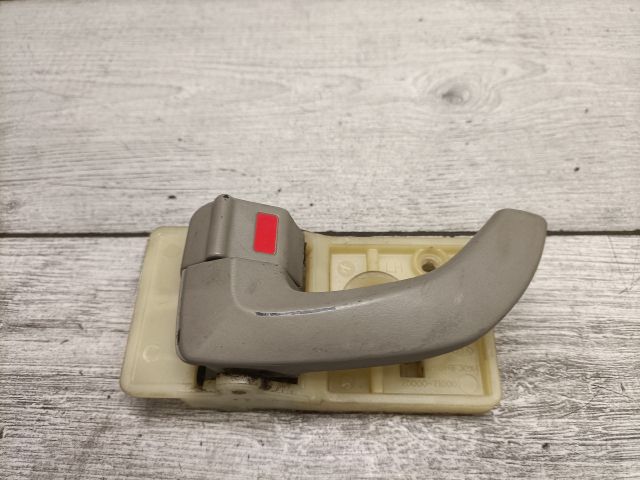 bontott HYUNDAI TUCSON Bal hátsó Belső Kilincs