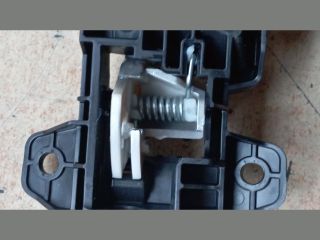 bontott HYUNDAI TUCSON Bal hátsó Belső Kilincs