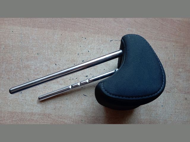 bontott HYUNDAI TUCSON Bal hátsó Fejtámla