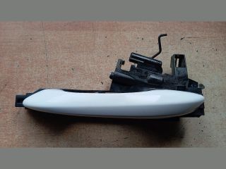 bontott HYUNDAI TUCSON Bal hátsó Külső Kilincs