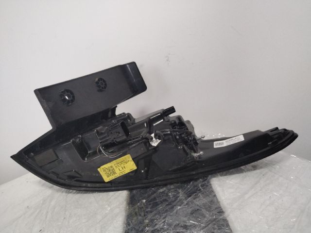 bontott HYUNDAI TUCSON Bal Hátsó Lámpa