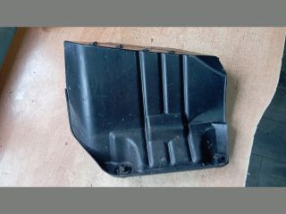 bontott HYUNDAI TUCSON Bal hátsó Oldal Lökhárító Tartó (Műanyag)