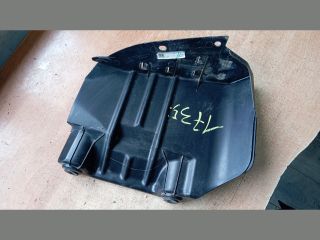 bontott HYUNDAI TUCSON Bal hátsó Oldal Lökhárító Tartó (Műanyag)