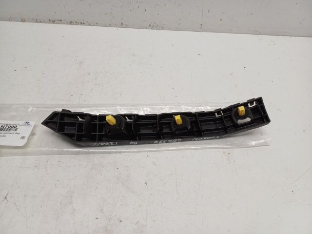 bontott HYUNDAI TUCSON Bal hátsó Oldal Lökhárító Tartó (Műanyag)