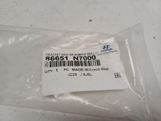 bontott HYUNDAI TUCSON Bal hátsó Oldal Lökhárító Tartó (Műanyag)