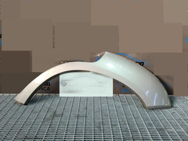 bontott HYUNDAI TUCSON Bal hátsó Sárvédő Díszléc