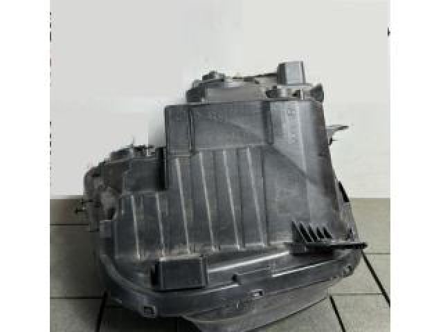 bontott HYUNDAI TUCSON Bal Ködfényszóró