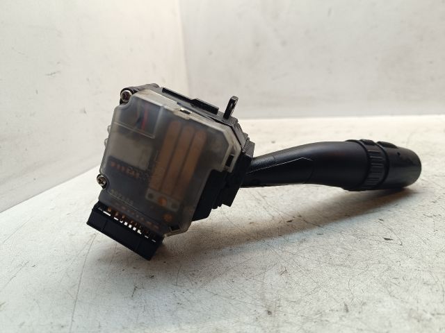 bontott HYUNDAI TUCSON Bal Kormánykapcsoló Irányjelző