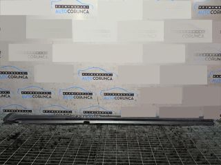 bontott HYUNDAI TUCSON Bal Küszöb