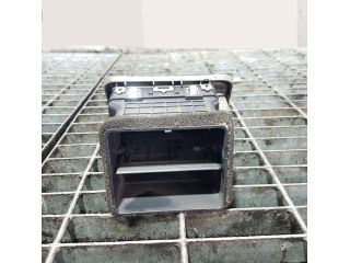 bontott HYUNDAI TUCSON Bal Szellőző