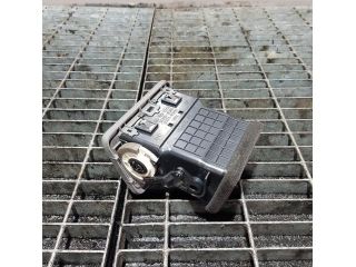 bontott HYUNDAI TUCSON Bal Szellőző