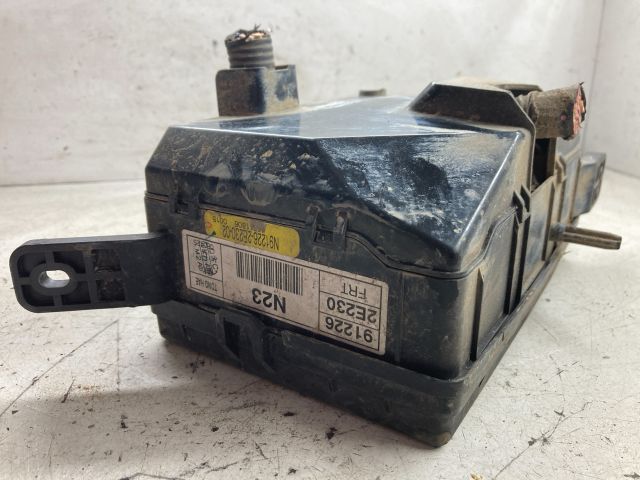 bontott HYUNDAI TUCSON Biztosítéktábla Doboz