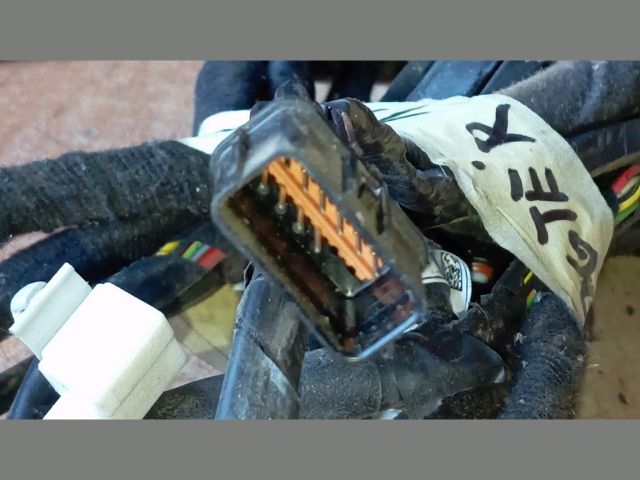 bontott HYUNDAI TUCSON Csomagtér Kábelköteg