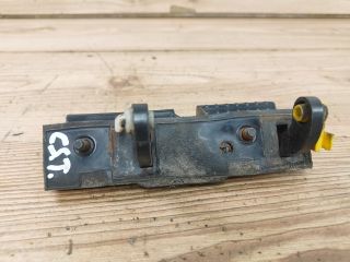 bontott HYUNDAI TUCSON Csomagtér Nyitó Kar / Gomb