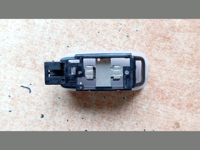 bontott HYUNDAI TUCSON Csomagtér Világítás