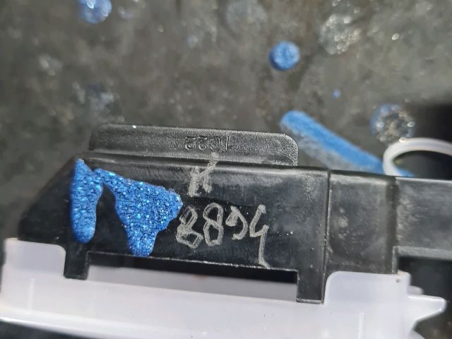 bontott HYUNDAI TUCSON Csomagtér Világítás