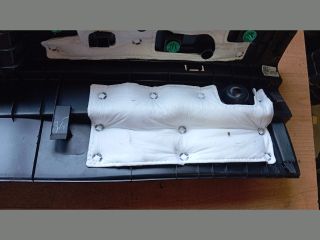 bontott HYUNDAI TUCSON Csomagtérajtó Burkolat Felső