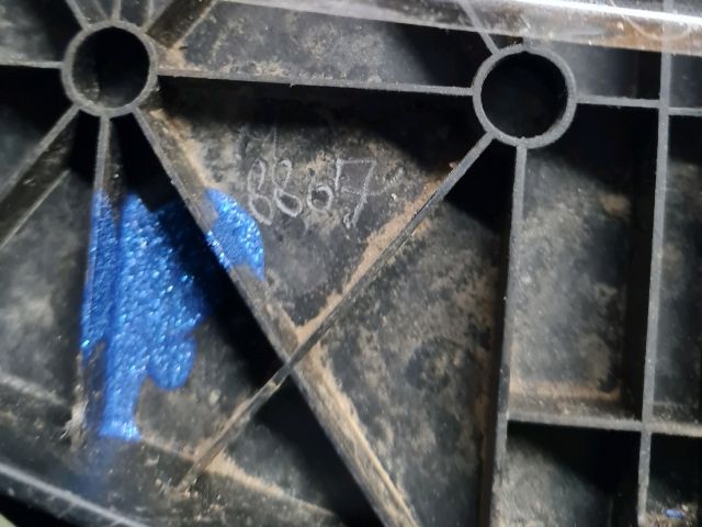 bontott HYUNDAI TUCSON Csomagtérajtó Burkolat Felső